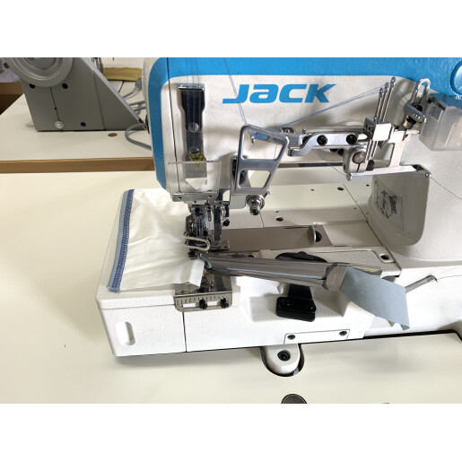 Masina pentru atasat bentita Jack W4D-02
