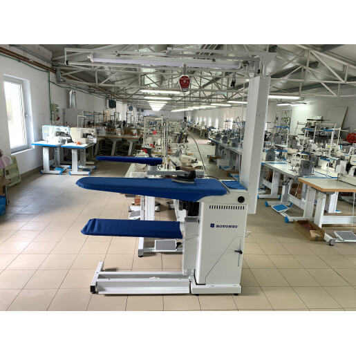 Masa de calcat aspiranta,suflanta Rotondi 398/SM