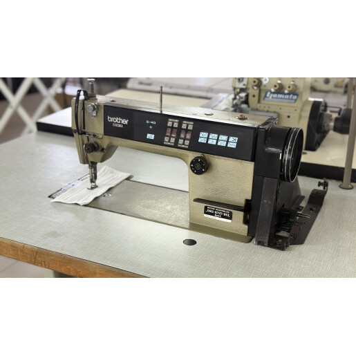 Masina de cusut liniar marca Brother Exedra, 220V !!!