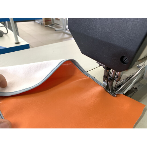 Masina de cusut liniar cu triplu transport PFAFF 1245 si aplicat banda