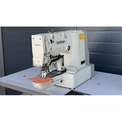 Masina electronica de cusut cheita Brother LK3-430E