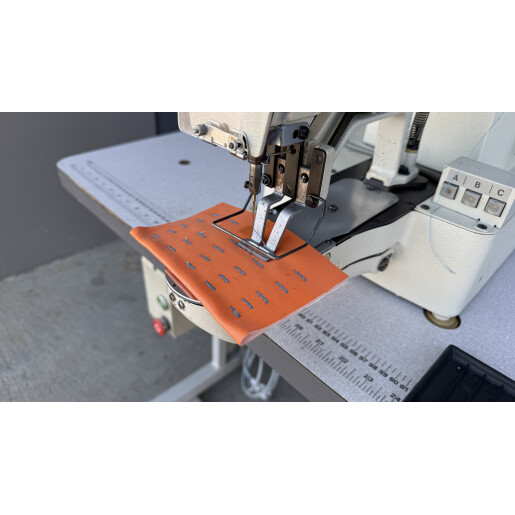 Masina electronica de cusut cheita Brother LK3-430E