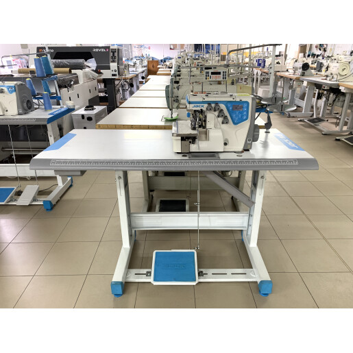 Super oferta !! Masina automata de surfilat cu 2 ace si 5 fire Jack C4-5