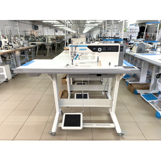 Masina de cusut liniar JACK A5E si stand cu roti