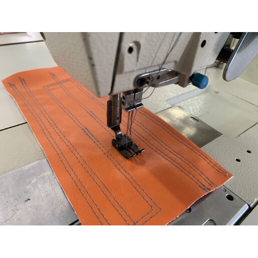 Masina de cusut cu 2 ace escamotabile Brother LT2-B845-405