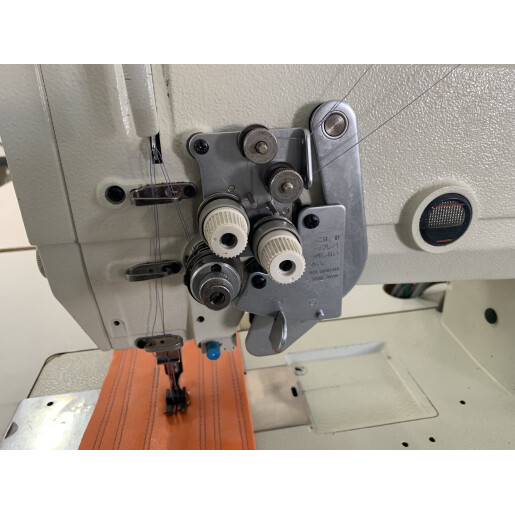 Masina de cusut cu 2 ace escamotabile Brother LT2-B845-405