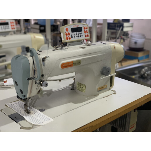 Masina de cusut liniara reconditionata Siruba DL-918-M1