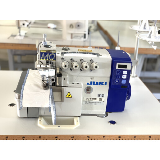 Masina de surfilat cu 2 ace si 4 fire Juki MO-6814S/DD10N