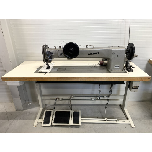 Masina cu 2 ace si brat lung JUKI LG-158 si triplu transport
