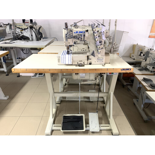 Masina pentru cusatura de acoperire JUKI MF 7723