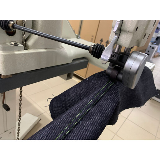 Masina pentru cusatura franceza Brother DT6-B928