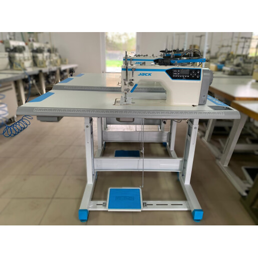Super oferta !! Masina de cusut liniar full automata Jack A4F, in stare noua 