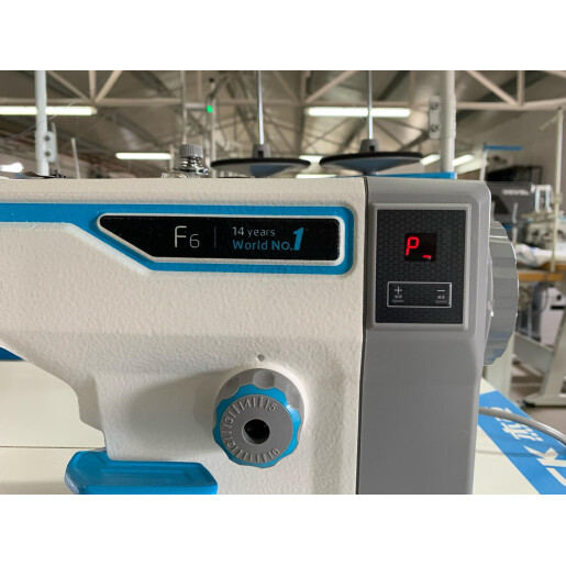 Masina de cusut liniar cu un ac Jack F6