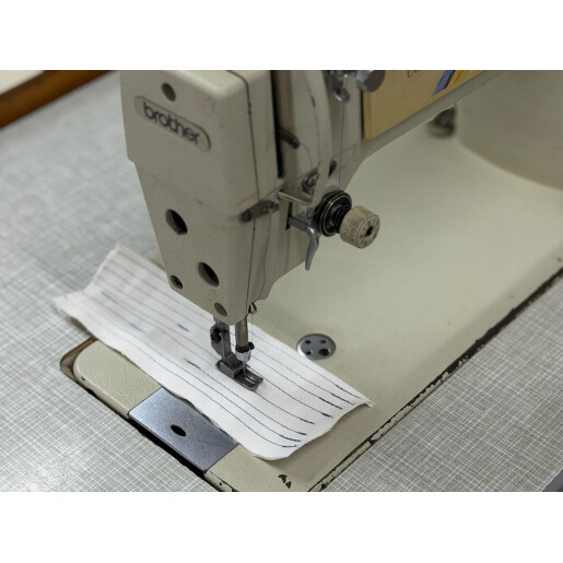 Masina de cusut liniar marca Brother Exedra, 220V !!!