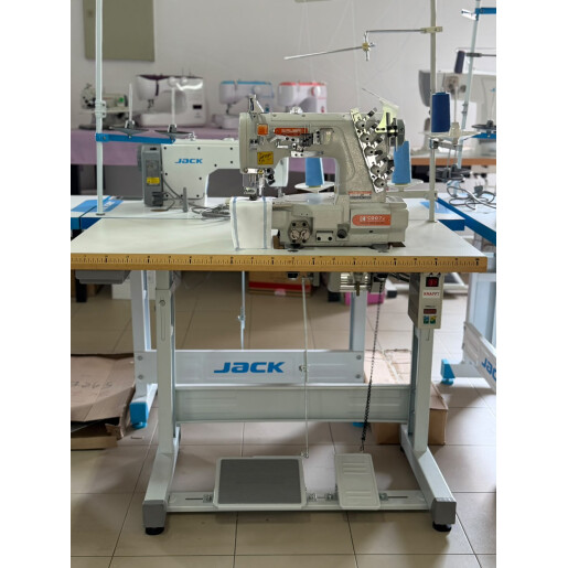 Masina pentru cusatura de acoperire Siruba C007K-W122-364