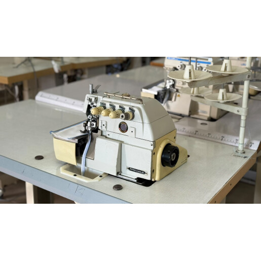 Masina de surfilat cu 2 ace si 4 fire FY747A-514M2-24