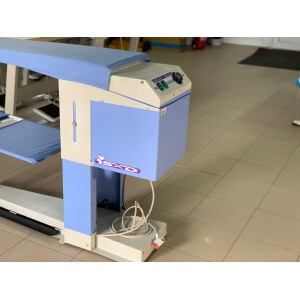 Masa de calcat aspiranta Comel SXD