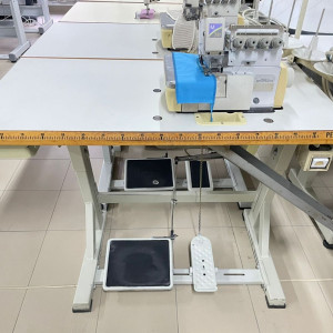Masina de surfilat cu 2 ace si 4 fire Pegasus M752-23B