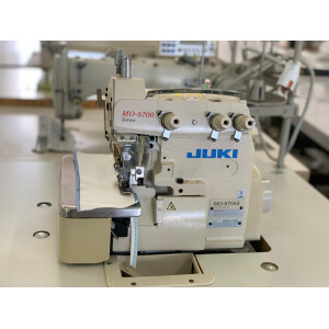 Masina de surfilat cu 1 ac si 3 fire Juki 6704