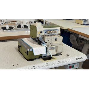 Masina de surfilat cu 3 fire Rimoldi Vega la 220 V 