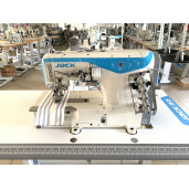 Masina pentru cusatura de acoperire Jack W4D-01