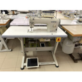 Masina de cusut cu functii automate Brother S-7200A-403