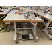 Masina de surfilat cu 2 ace si 4 fire Juki 6714