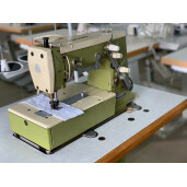 Masina pentru cusatura de acoperire Rimoldi 261