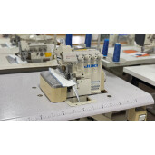 Masina de surfilat cu 2 ace si 4 fire Juki 6714